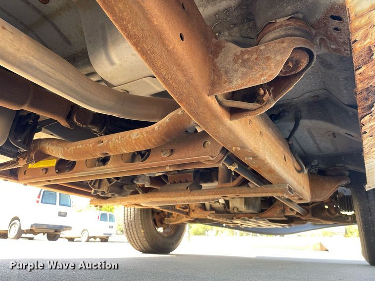 image for item NX9866 2000 Chevrolet Silverado 1500  pickup truck