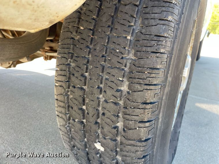 image for item NX9866 2000 Chevrolet Silverado 1500  pickup truck