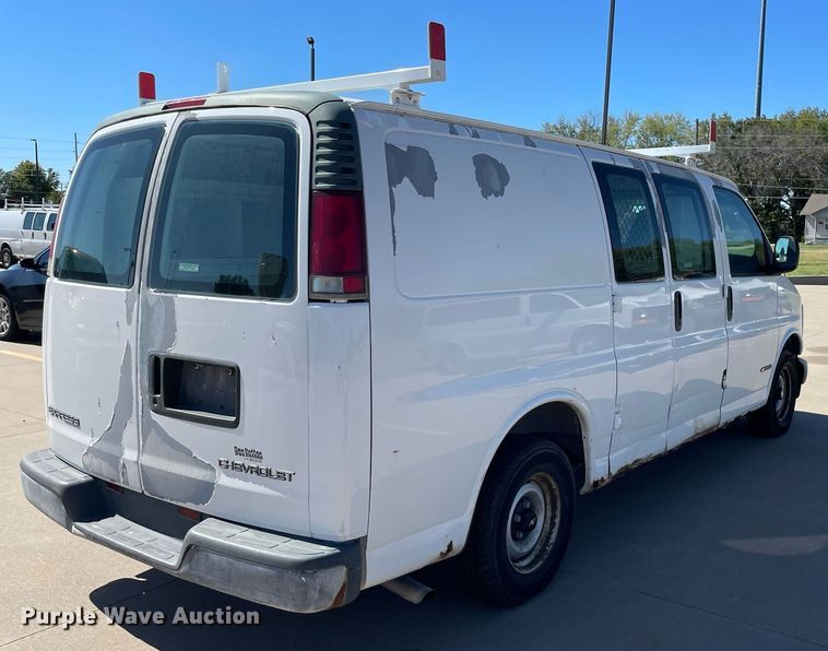 image for item NX9868 1999 Chevrolet Express 1500  van