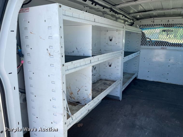 image for item NX9868 1999 Chevrolet Express 1500  van