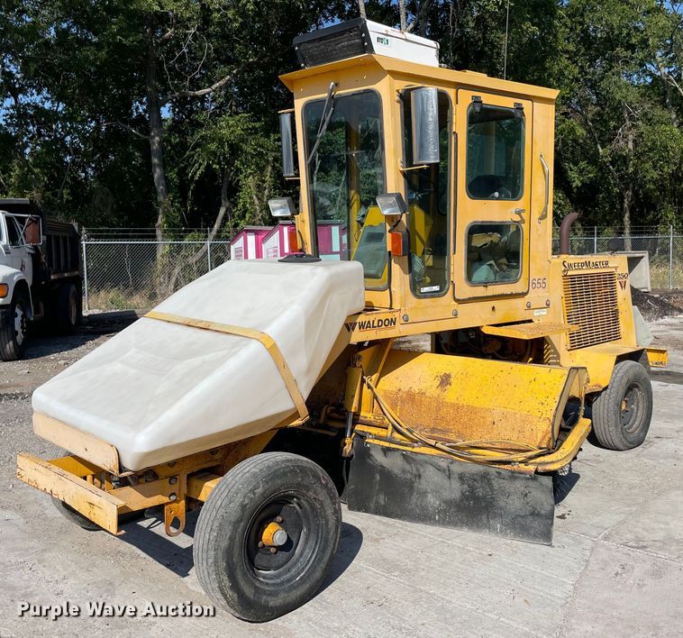 image for item NY9952 Waldon Sweepmaster 250  broom