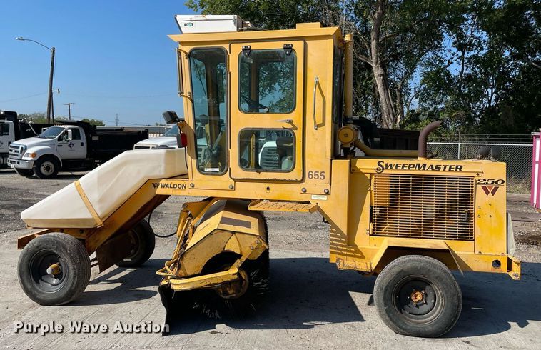 image for item NY9952 Waldon Sweepmaster 250  broom