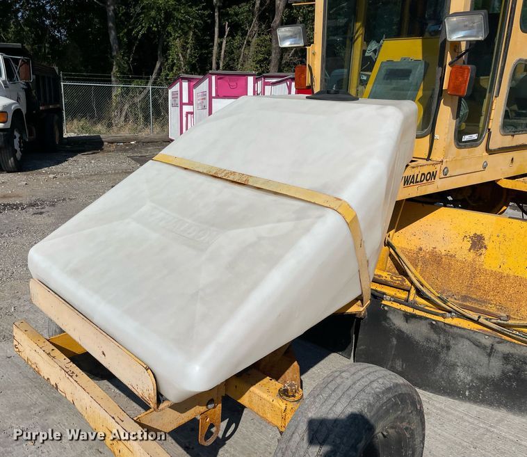 image for item NY9952 Waldon Sweepmaster 250  broom