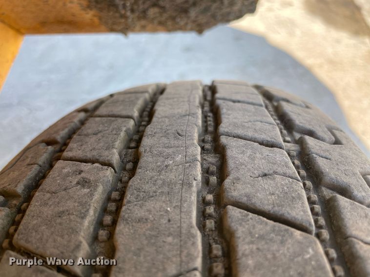 image for item NY9952 Waldon Sweepmaster 250  broom