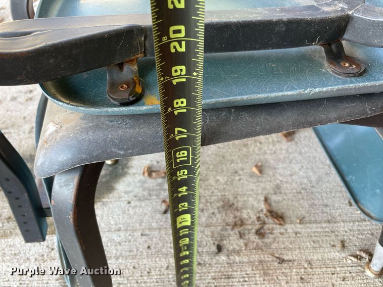 image for item NY9956 (40) chairs