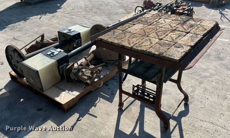 image for item NY9965 Tools