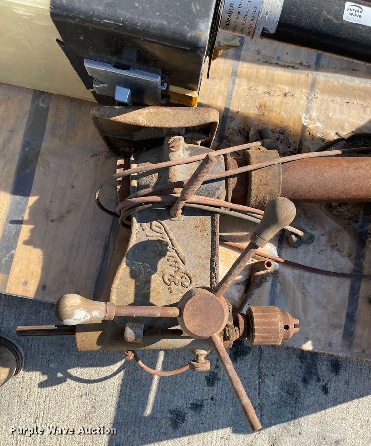 image for item NY9965 Tools