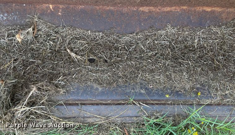 image for item NY9966 1994 John Deere 855  tractor