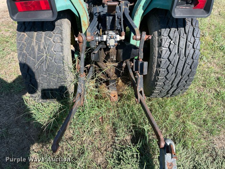 image for item NY9966 1994 John Deere 855  tractor