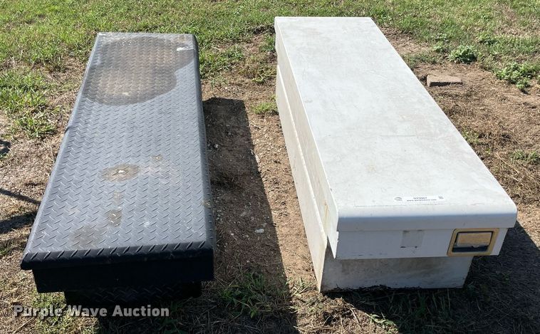 image for item NY9967 (2) toolboxes