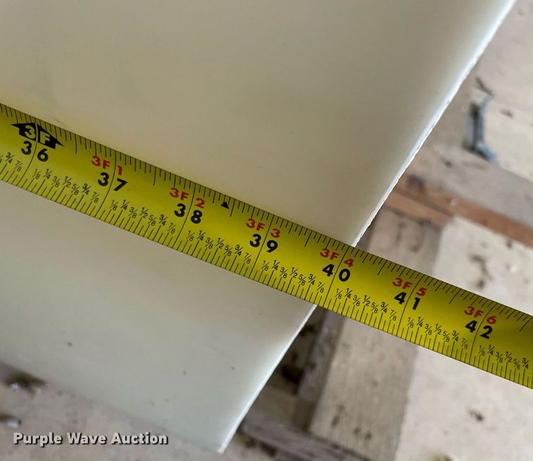 image for item NY9978 Tank