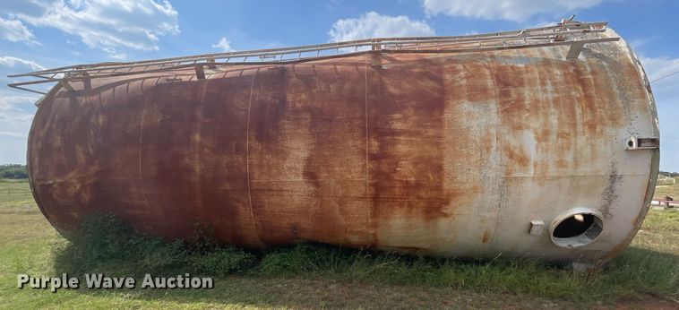 image for item NY9979 Tank