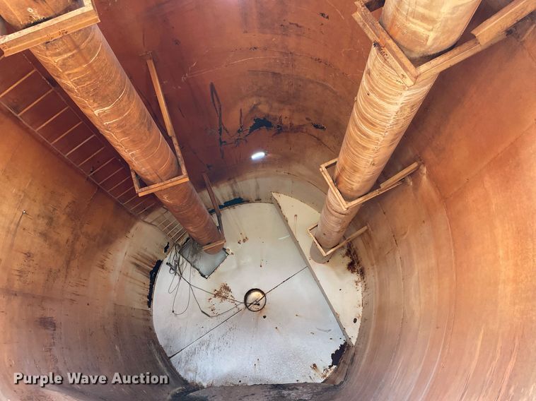 image for item NY9979 Tank