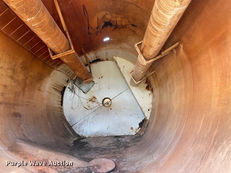 image for item NY9979 Tank