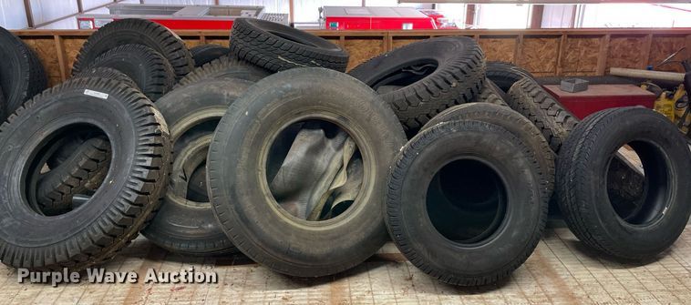 image for item NY9980 (22) tires