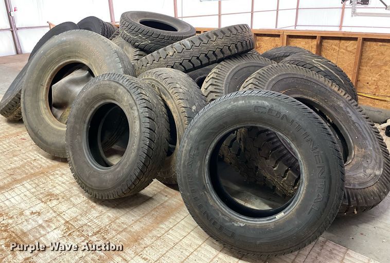 image for item NY9980 (22) tires