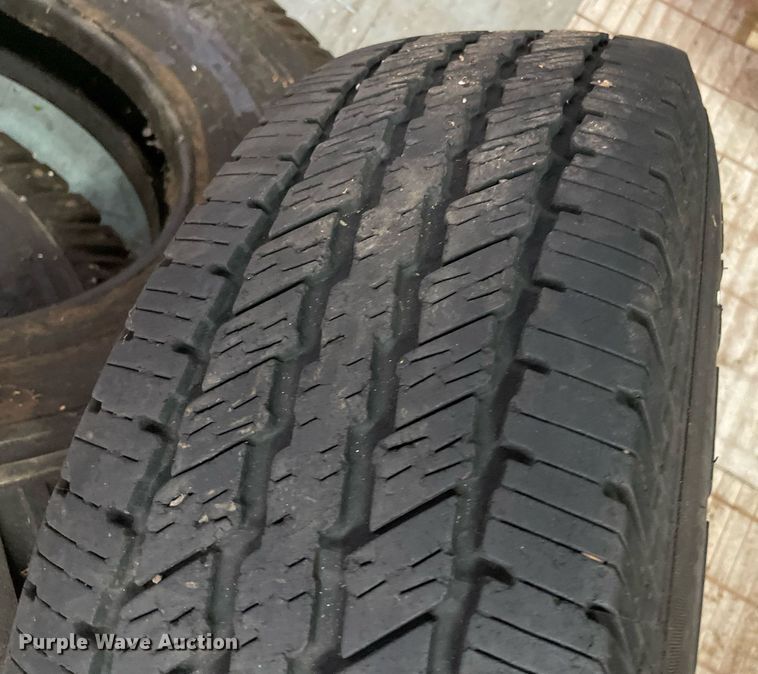 image for item NY9980 (22) tires