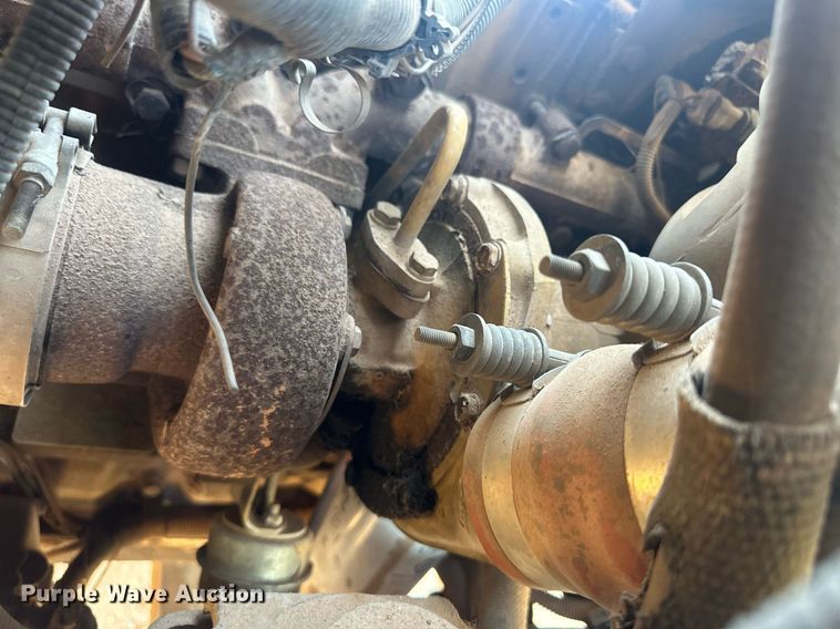 image for item OC9512 1998 Chevrolet C7500  truck cab and chassis