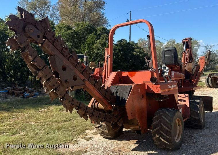 image for item OC9513 1987 Ditch Witch 4010  trencher