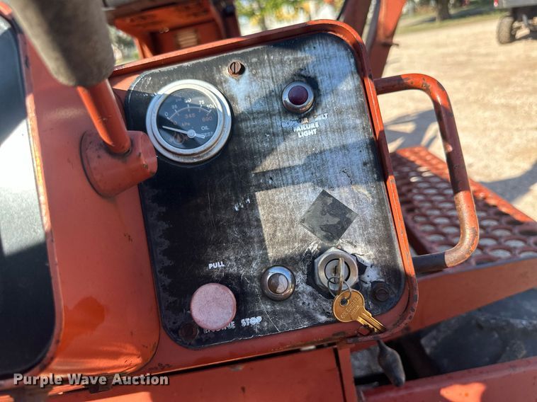 image for item OC9513 1987 Ditch Witch 4010  trencher