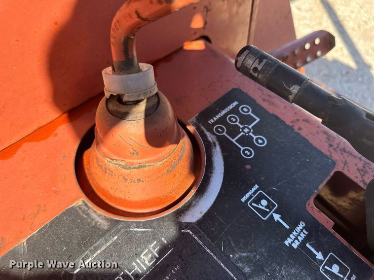 image for item OC9513 1987 Ditch Witch 4010  trencher