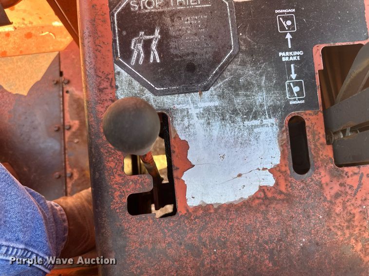 image for item OC9513 1987 Ditch Witch 4010  trencher