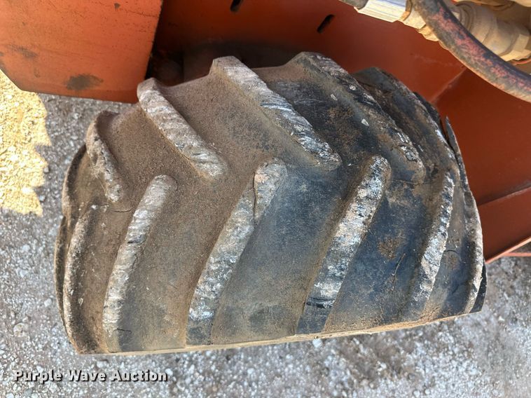 image for item OC9513 1987 Ditch Witch 4010  trencher