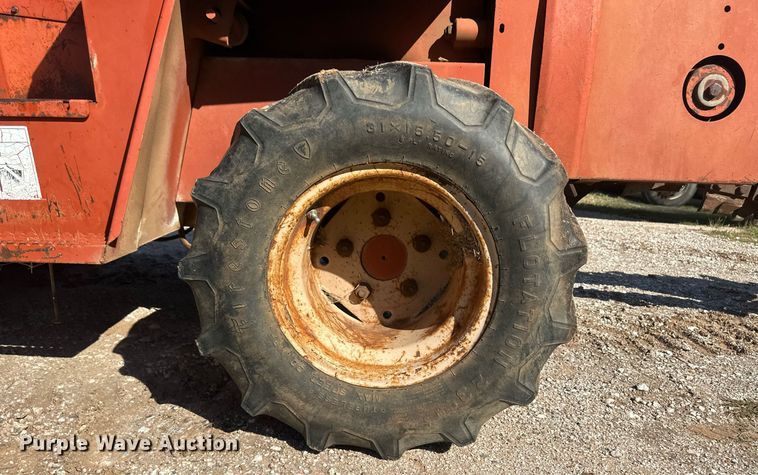 image for item OC9513 1987 Ditch Witch 4010  trencher