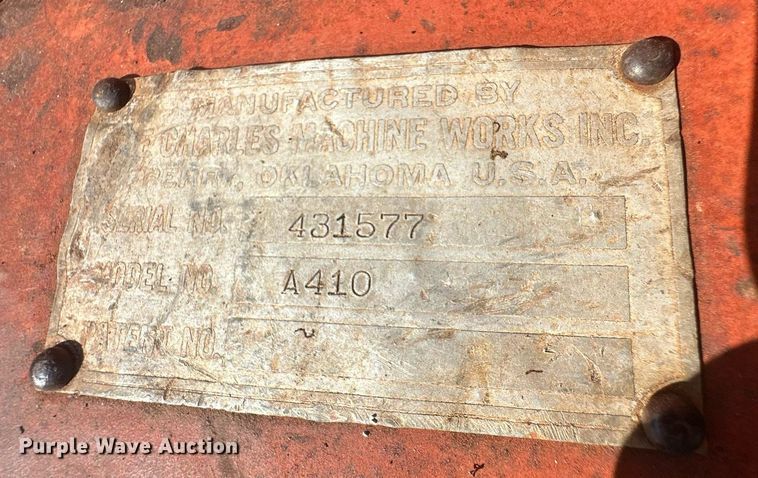 image for item OC9513 1987 Ditch Witch 4010  trencher