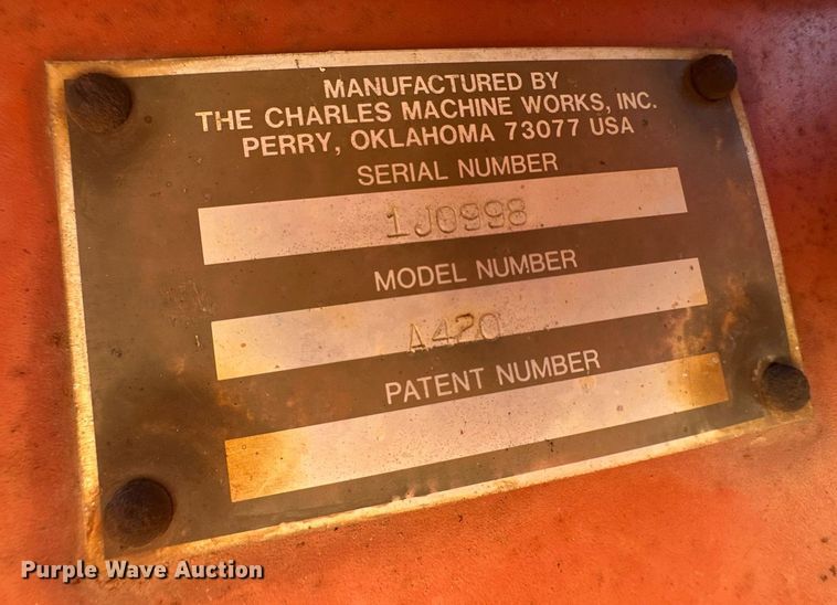 image for item OC9513 1987 Ditch Witch 4010  trencher