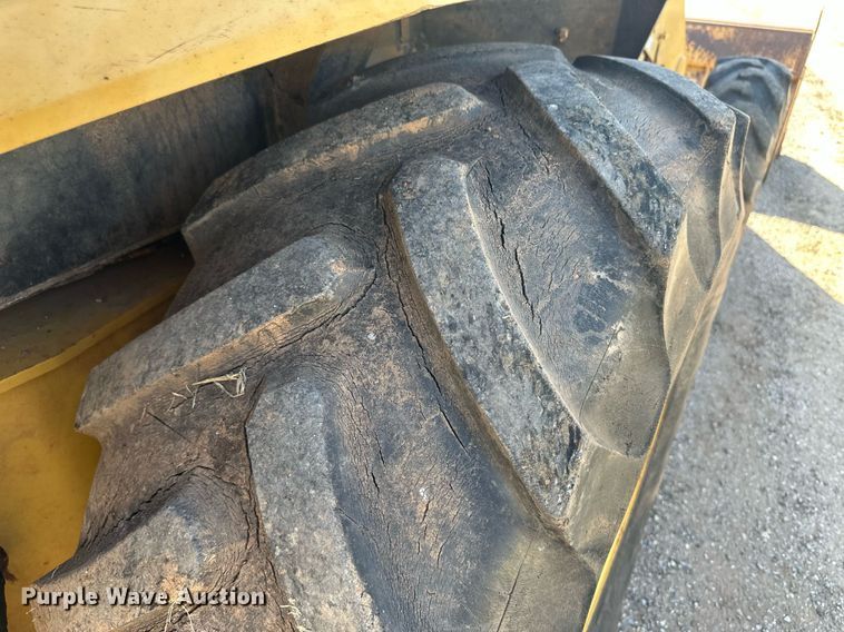 image for item OC9514 1994 Caterpillar 426B  backhoe