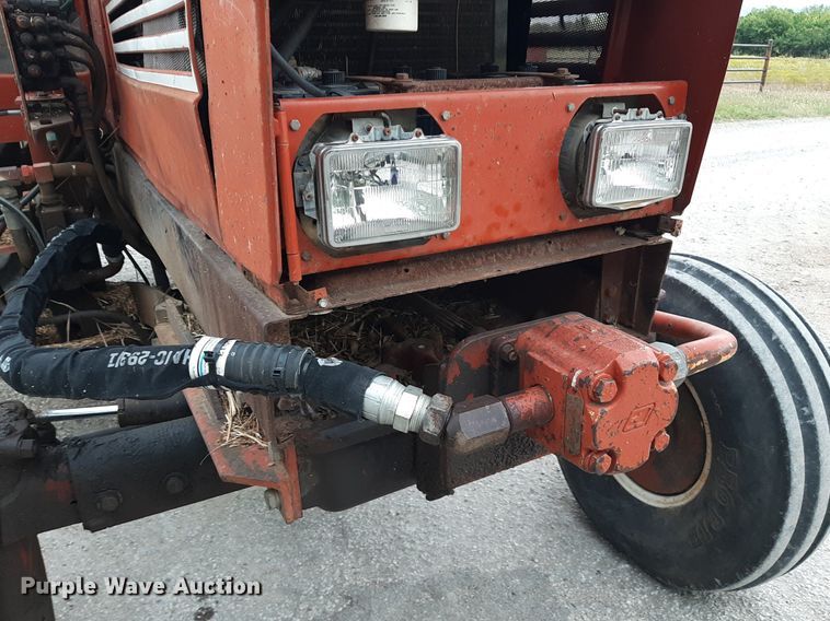 image for item OF9445 Hesston 1580  tractor