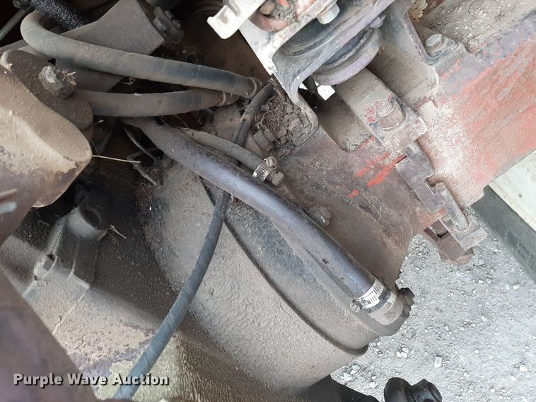 image for item OF9445 Hesston 1580  tractor