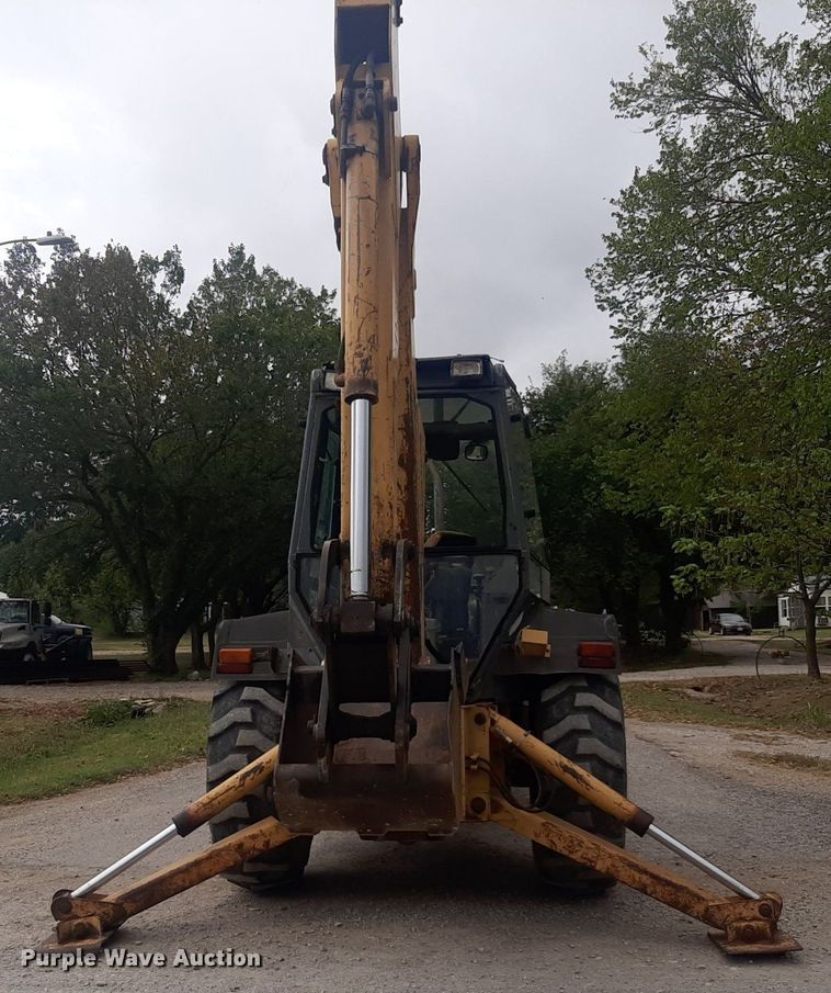 image for item OF9446 Ford 555C  backhoe