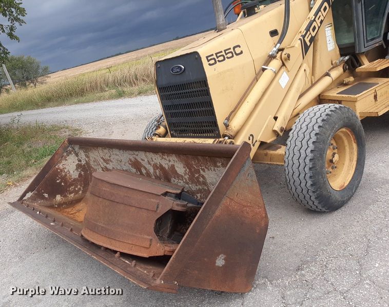image for item OF9446 Ford 555C  backhoe