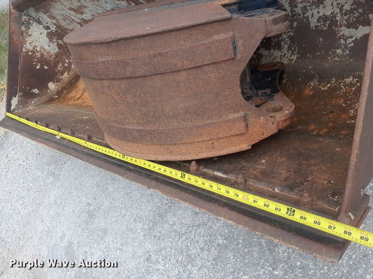 image for item OF9446 Ford 555C  backhoe