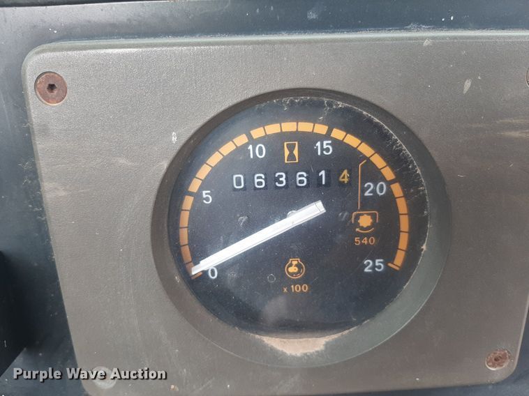 image for item OF9446 Ford 555C  backhoe