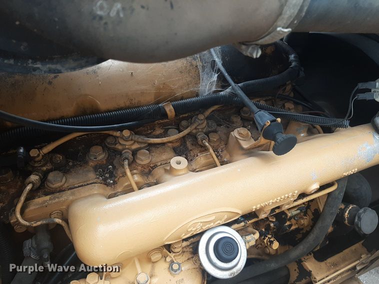 image for item OF9446 Ford 555C  backhoe