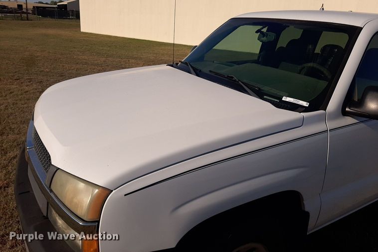image for item OF9481 2005 Chevrolet Silverado 1500  Ext. Cab pickup truck