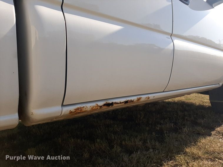 image for item OF9481 2005 Chevrolet Silverado 1500  Ext. Cab pickup truck