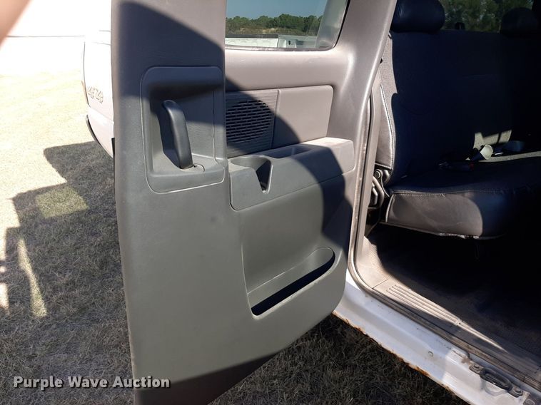 image for item OF9481 2005 Chevrolet Silverado 1500  Ext. Cab pickup truck