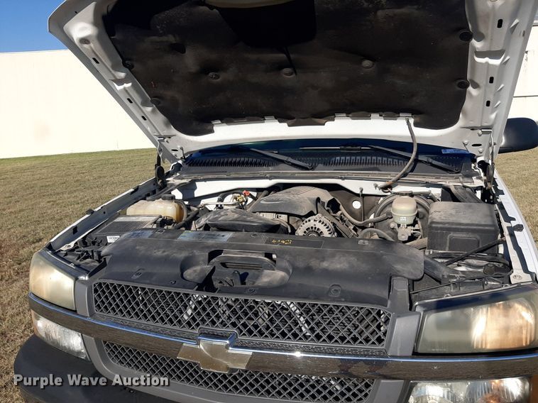 image for item OF9481 2005 Chevrolet Silverado 1500  Ext. Cab pickup truck