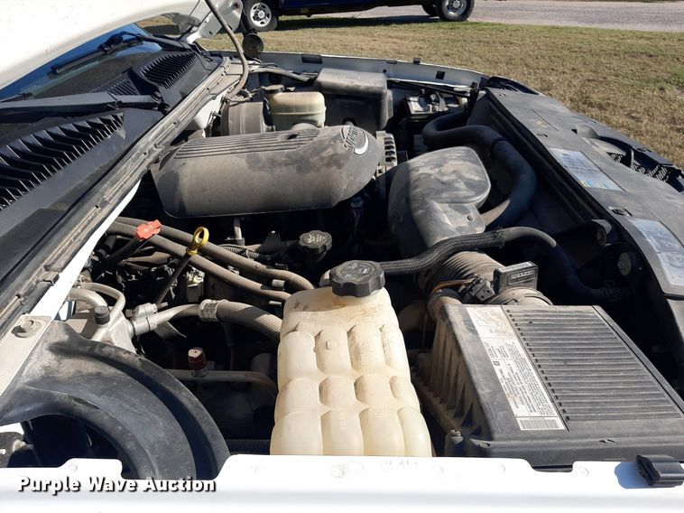 image for item OF9481 2005 Chevrolet Silverado 1500  Ext. Cab pickup truck
