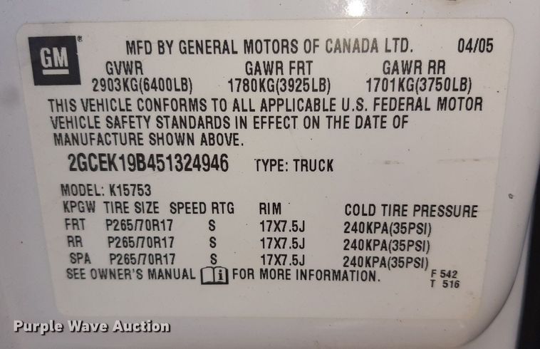 image for item OF9481 2005 Chevrolet Silverado 1500  Ext. Cab pickup truck