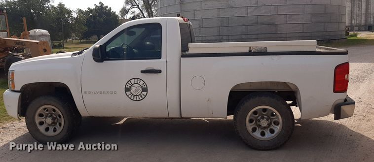 image for item OF9506 2008 Chevrolet Silverado 1500  pickup truck