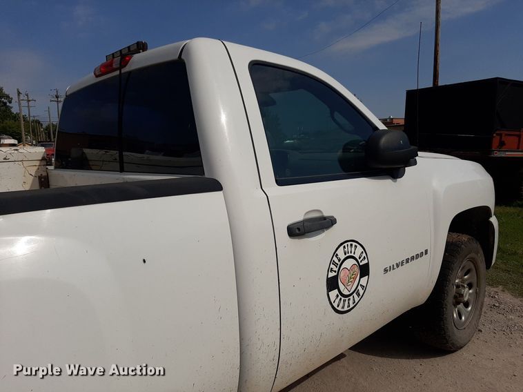 image for item OF9506 2008 Chevrolet Silverado 1500  pickup truck