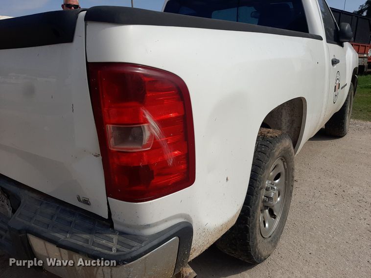 image for item OF9506 2008 Chevrolet Silverado 1500  pickup truck