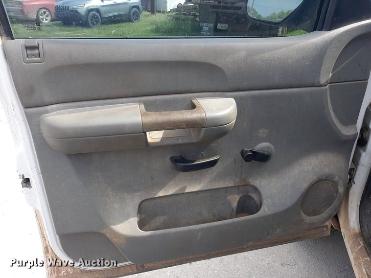 image for item OF9506 2008 Chevrolet Silverado 1500  pickup truck