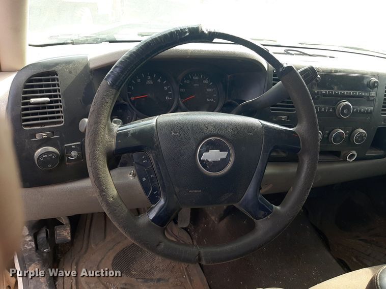 image for item OF9506 2008 Chevrolet Silverado 1500  pickup truck
