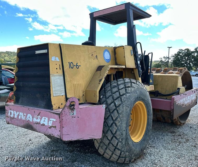 image for item OG9166 1994 Dynapac CA251D  single drum roller